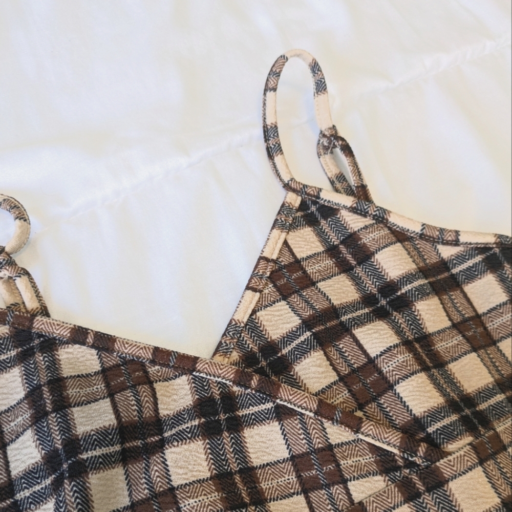 Plaid Spaghetti Strap fitted Dress - Picture 4 of 8